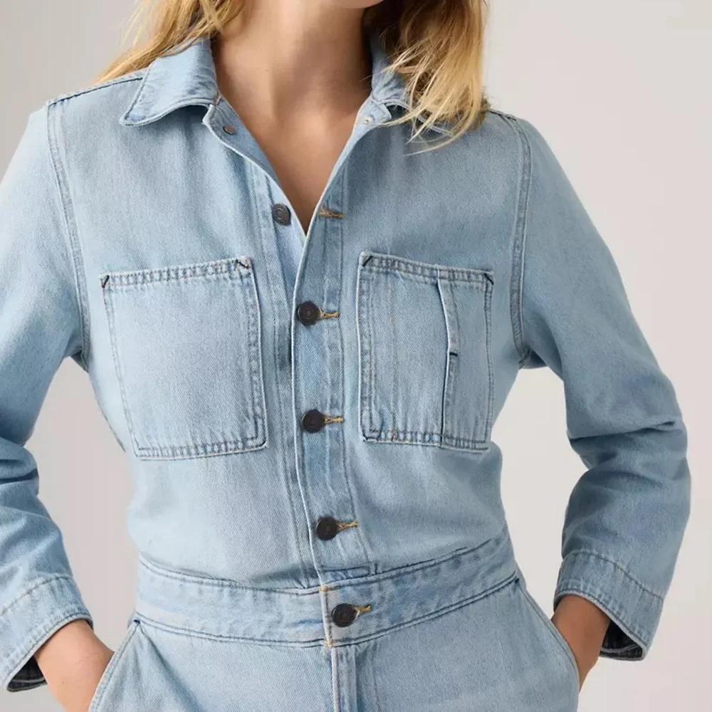 Levi’s 
ICONIC JUMPSUIT - Picture 2 of 7